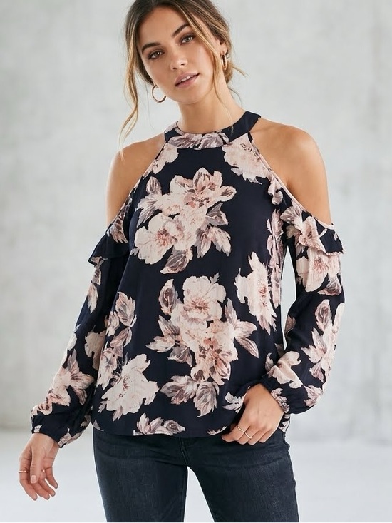 Charlotte Russe Tops - Charlotte Russe Floral Cold Shoulder Blouse in Navy and Blush Size S/M